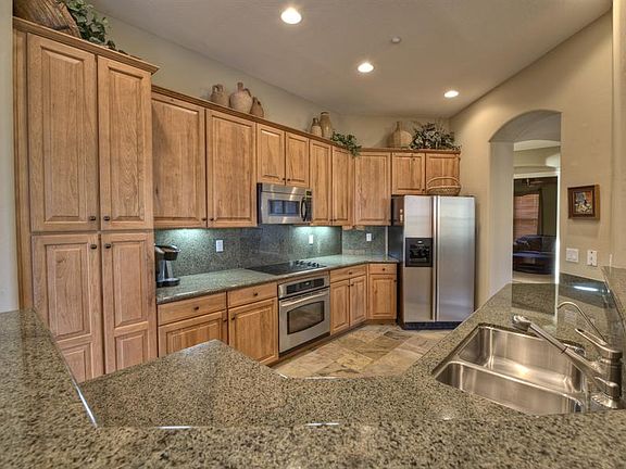 4th image of 11209 E Butherus Dr