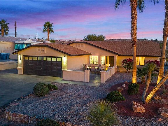 2nd image of 3270 Desert Sage Dr