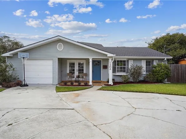 1304 Christopher Ct, Metairie, LA 70001