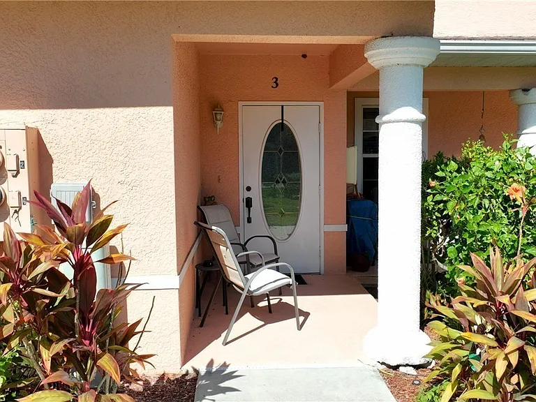 19999 Lake Vista Cir #3 — Photo 4