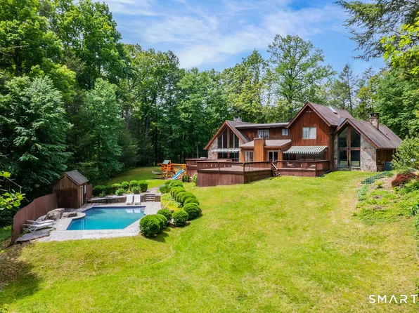 21 Holiday Point Road, Sherman, CT 06784