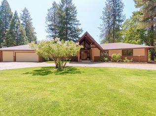 4161 Takilma Rd, Cave Junction, OR 97523