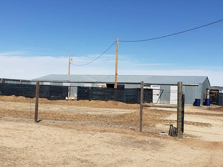 5939 N Log Rd — Photo 6