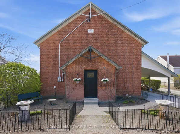 2699 Concession St E #7, Clarington, ON L1C 5Z7