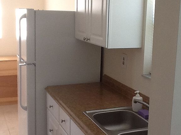 3rd image of 1708 W Royal Tern Ln