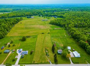 Hosmer Rd, Middlefield, OH 44062