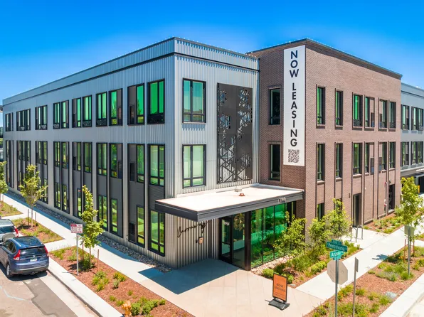 Carraway Apartments