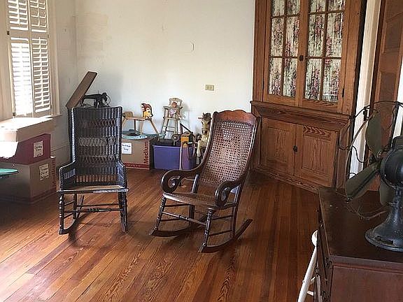 SW upstairs bedroom 