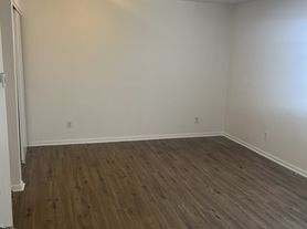 1034 Cherry Dr, Dayton, OH