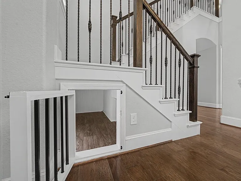 28298 Calaveras Lake Dr — Photo 11