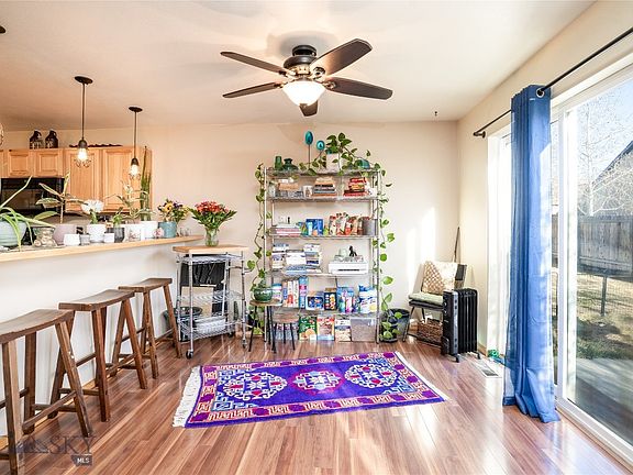 3rd image of 108 E Magnolia Dr Unit 108