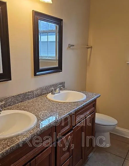 4124 Eagle St — Photo 7