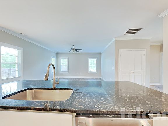 5th image of 107 D L Phillips Ln