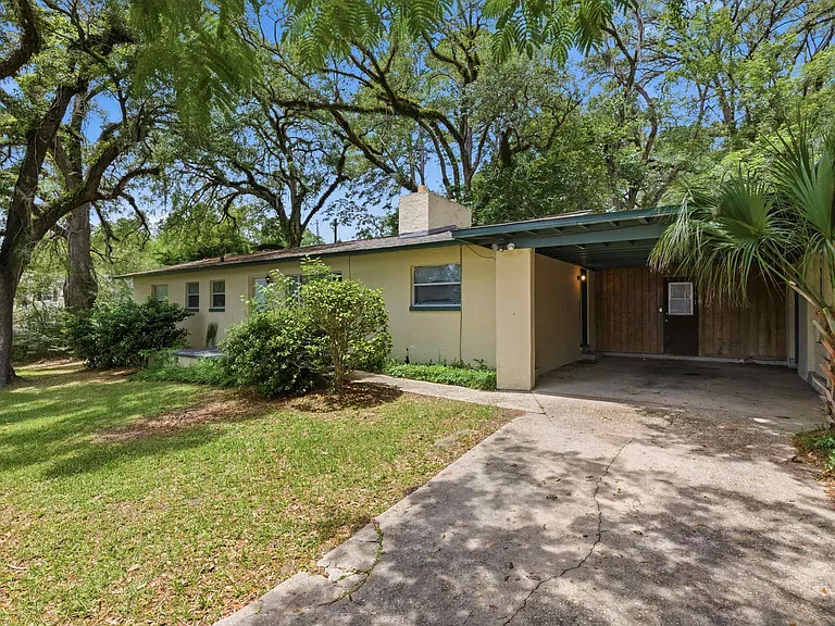 1734 W Tharpe St — Photo 29