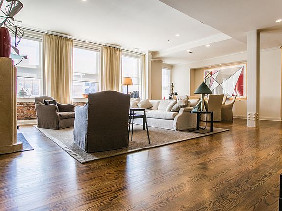 3rd image of 800 Market St Ste 312
