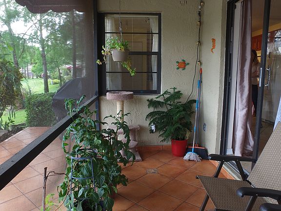 5th image of 9132 Vineyard Lake Dr