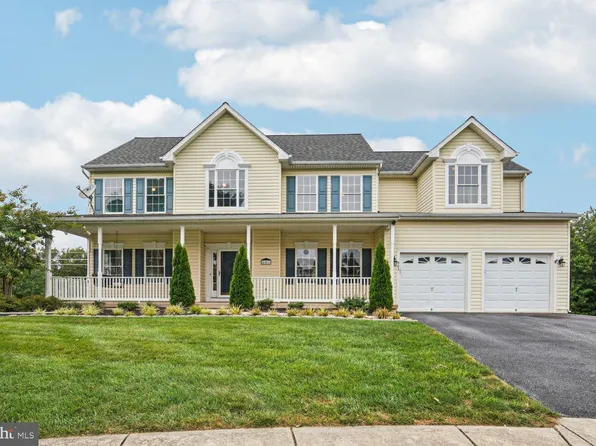 403 Horsechestnut Ct, Mount Airy, MD 21771