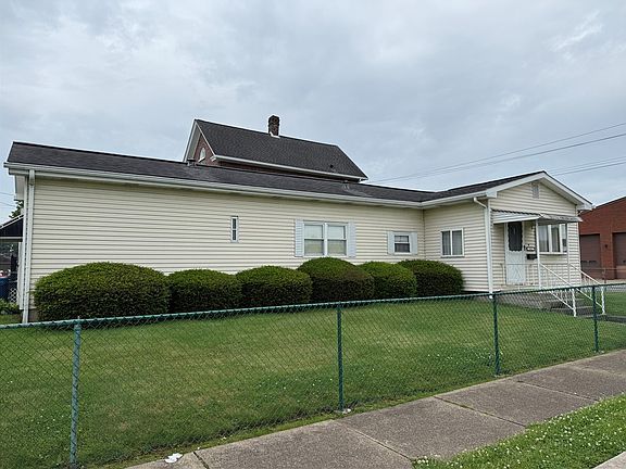 2nd image of 343 Oak St