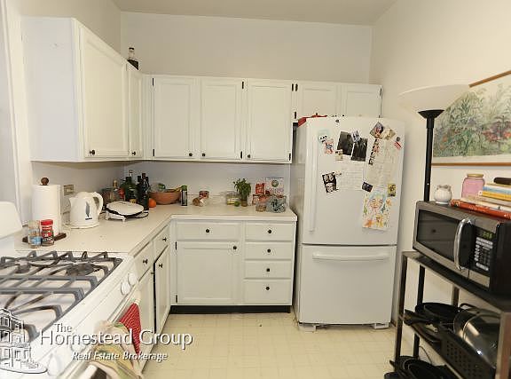 4th image of 4716 N Paulina St APT 01