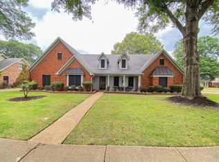 5996 Barrentine Dr, Bartlett, TN 38134
