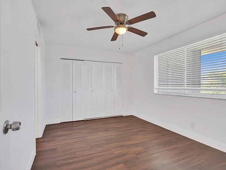 2640 Garden Dr S #301 — Photo 19