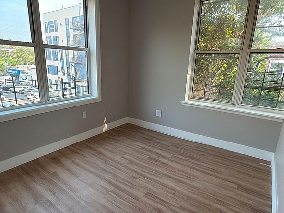 4th image of 1151 Grant Ave #3E