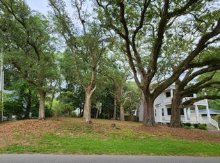 716 N Atlantic Avenue, Southport, NC 28461