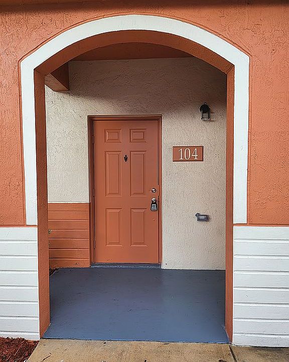 1st image of 17349 NW 7th Ave #1004