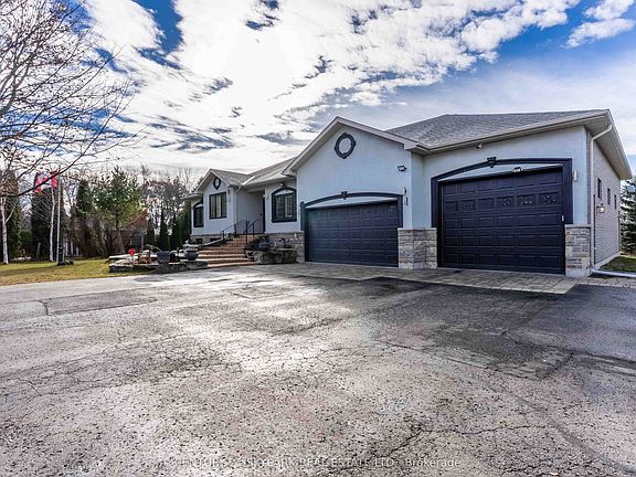 4th image of 18200 Mountainview Rd