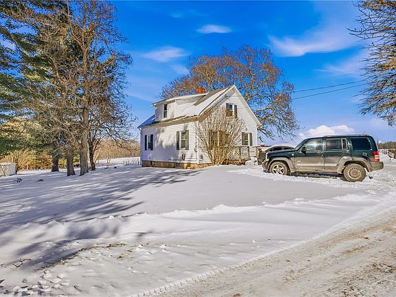 3rd image of 108 Foster Ln