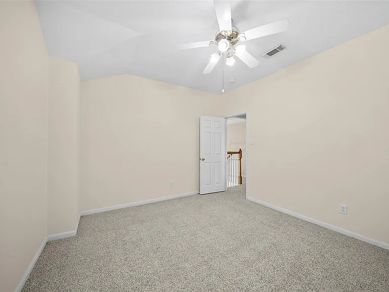 22430 Water Edge Ln — Photo 17