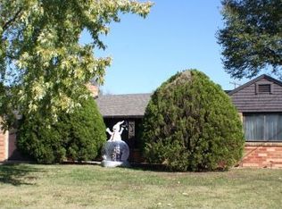 1600 N Dearborn St, Augusta, KS 67010