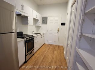 174.5 Hunter St W #5, Peterborough, ON K9H 2K8