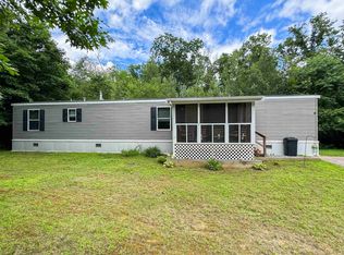 112 Shannon Rd, Colchester, VT 05446