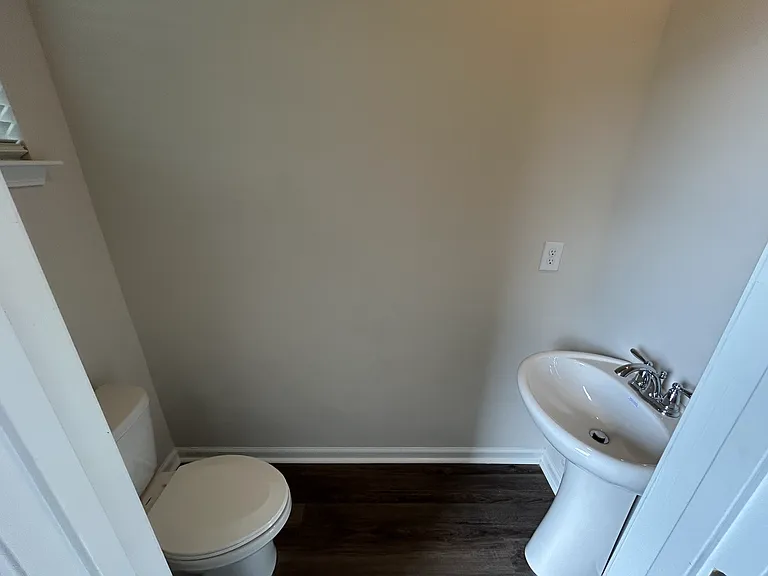 324 Vaccaro Dr — Photo 12