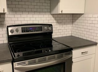 1060 Park Ave APT A4, Woodburn, OR