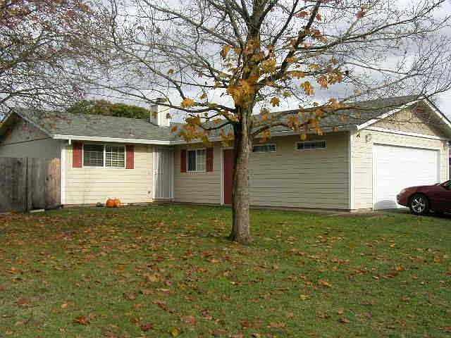 15504 SE 12th St photo 1