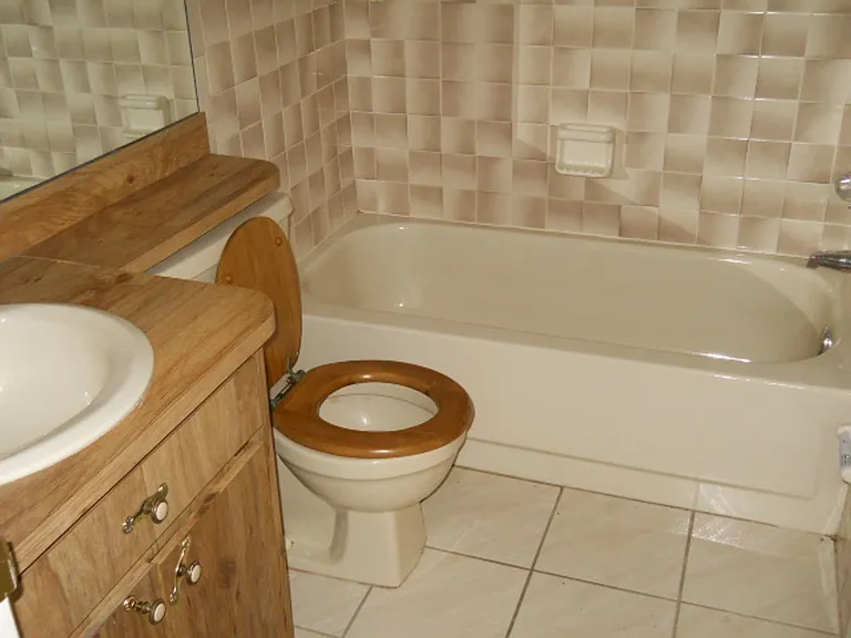 6247 Spring Hill Dr — Photo 20