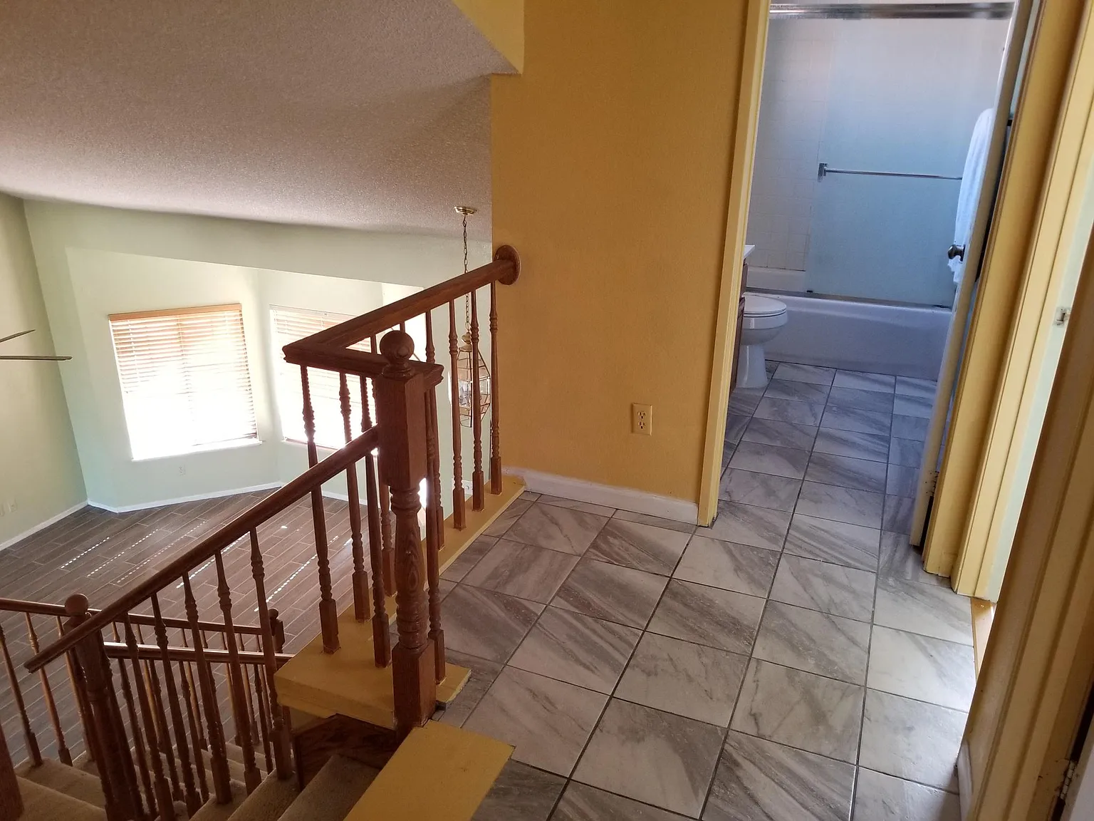 3 bed, 2081 sqft, $2,750 — Photo 4