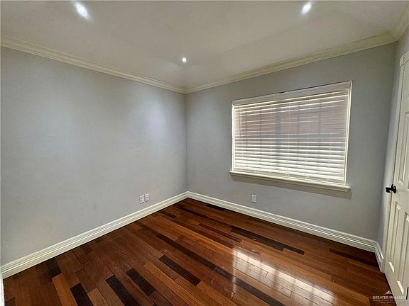 2nd image of 2218 N Wilson Dr