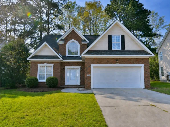 102 Sago Palm Ct, Summerville, SC 29483