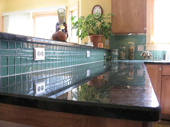 Glass tile backsplash