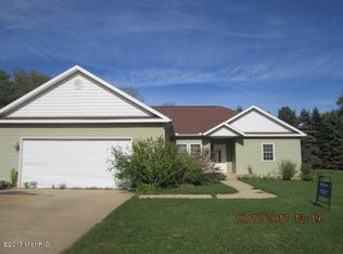 816 Beth Ave, Kalamazoo, MI 49004