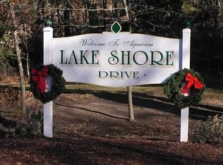 42 Agawam Lake Shore Dr, Wareham, MA 02571
