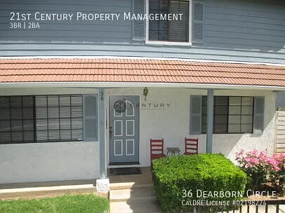 36 Dearborn Cir Photo 1