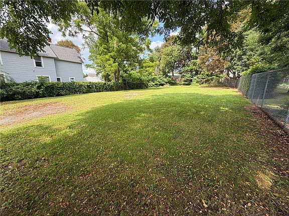 4th image of 22 Owasco St Lot 45