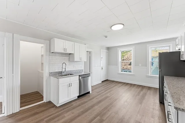 12 Hanover St #2 — Photo 3
