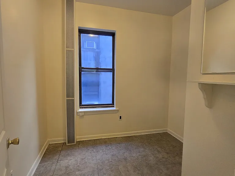 515 W 138th St #38 — Photo 8