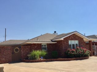 708 Poplar St, Levelland, TX 79336