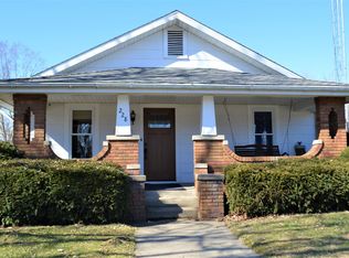 228 N Dayton St, Worthington, IN 47471
